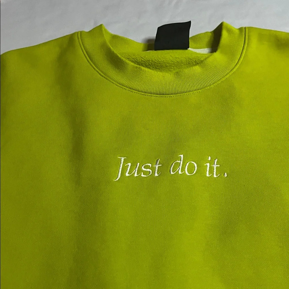 Nike Just Do It Crewneck Sweatshirt - Picture 2 of 7